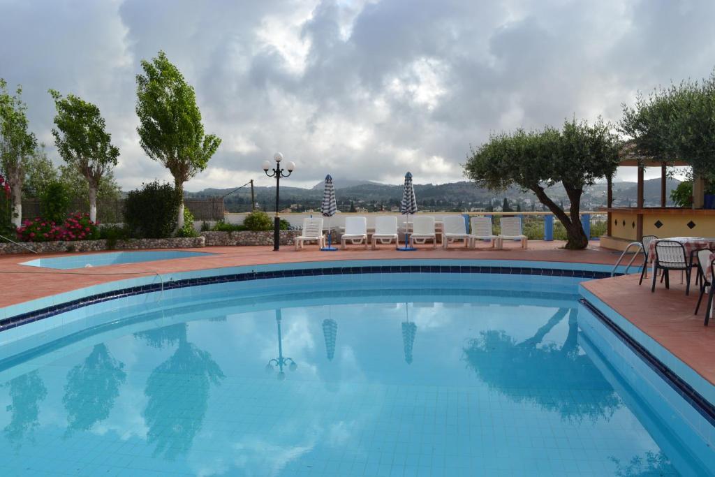 Karavos Hotel Apartments Archangelos  Exterior foto